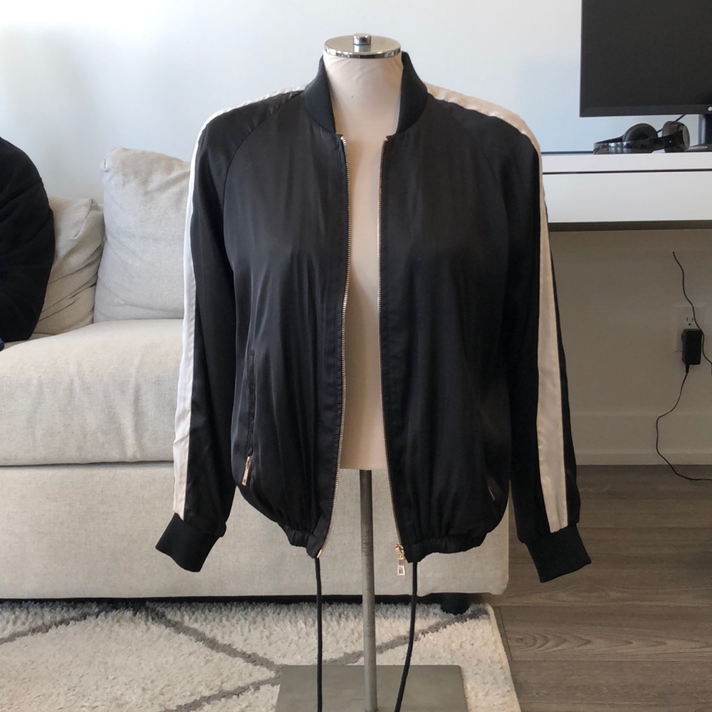 Lightweight Jacket